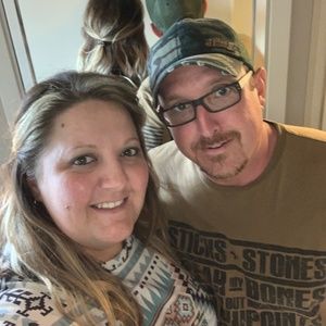 Meet your Posher, Holly